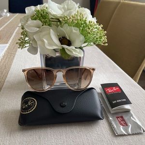 Ray Ban Erika 54mm Gradient Round Sunglasses